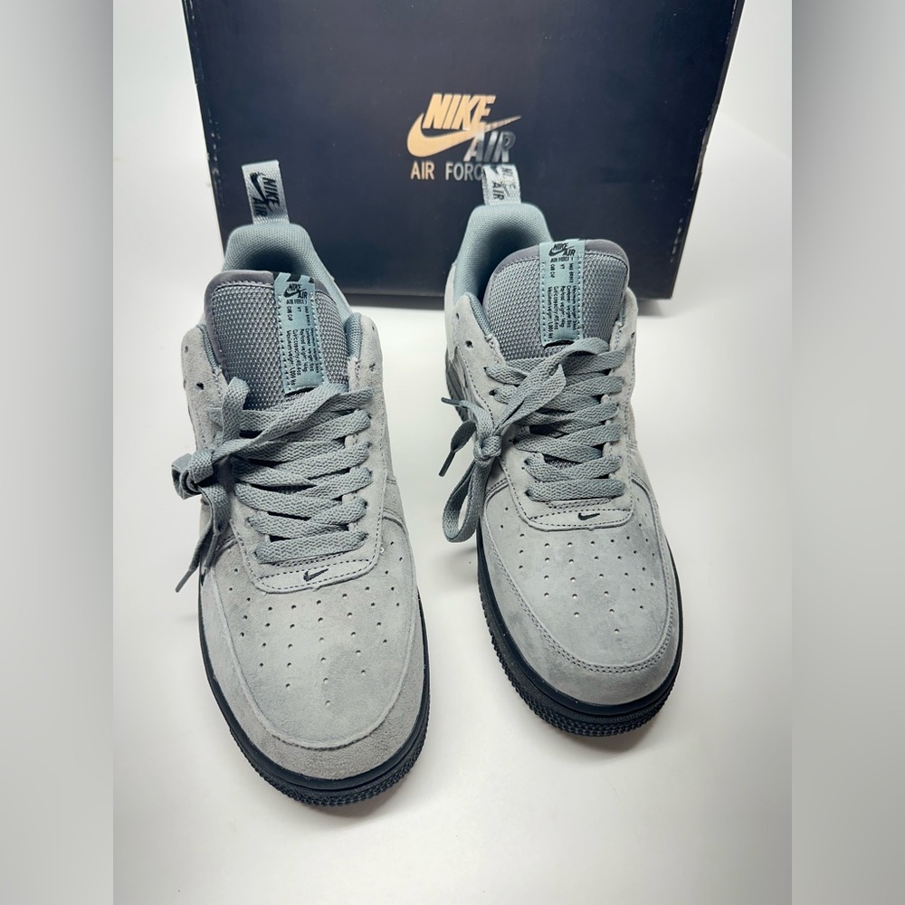 Nike Air Force 1 '07 LV8 Men's Limited Edition Sneakers Grey and Black - Picture 3 of 7